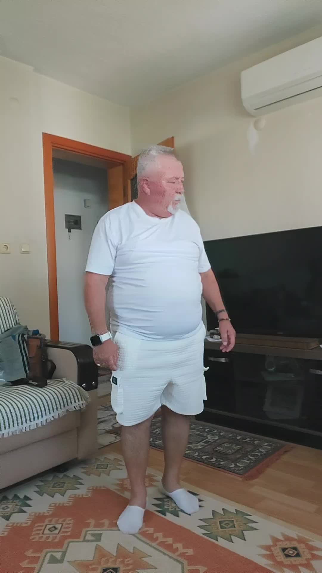 @Tayyer Yorulmaz Maviş