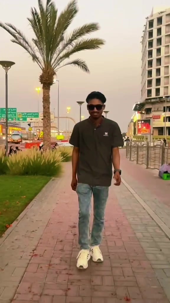 @Sumit Mahato(Tharu)🇳🇵🇦🇪