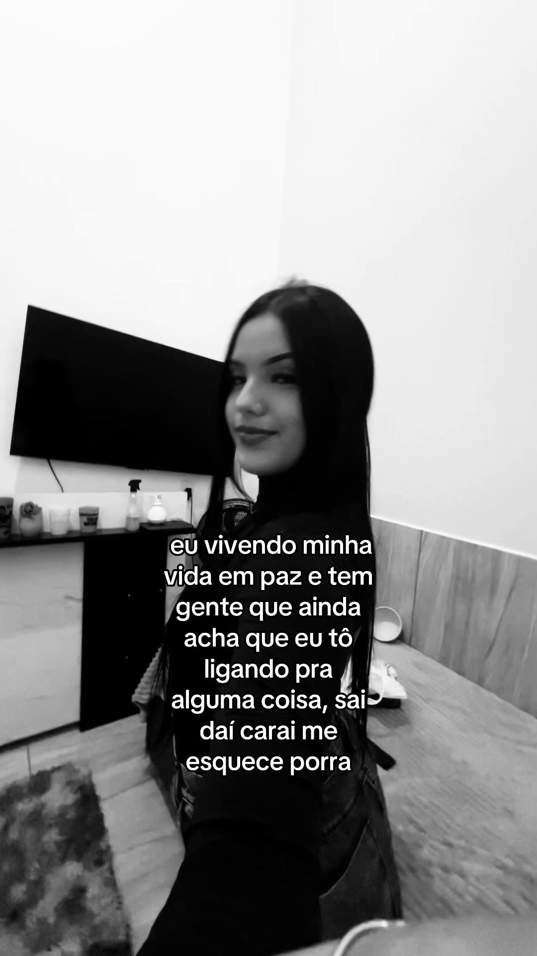 @𝐸🎀