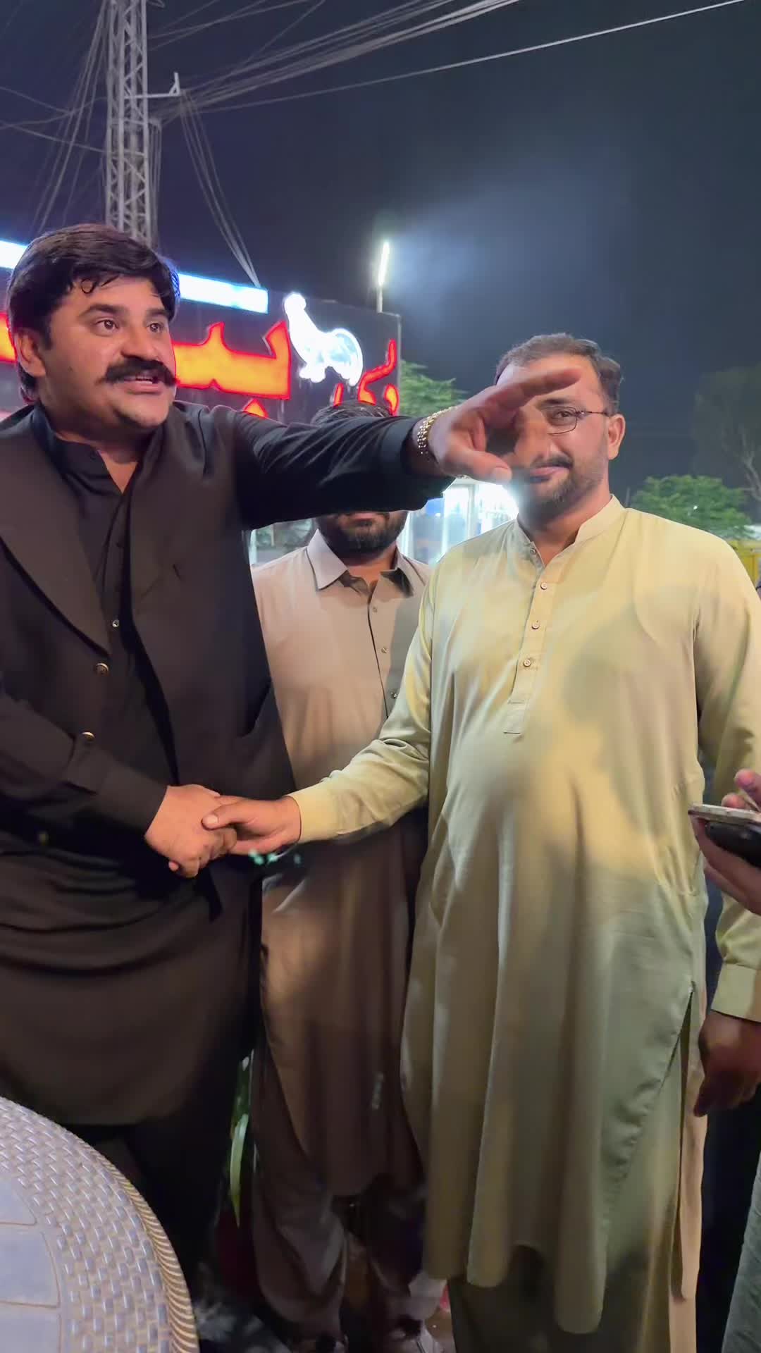 @Khawaja_Naveed_morshad