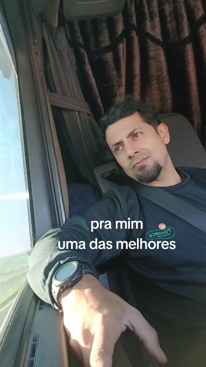 @Elias