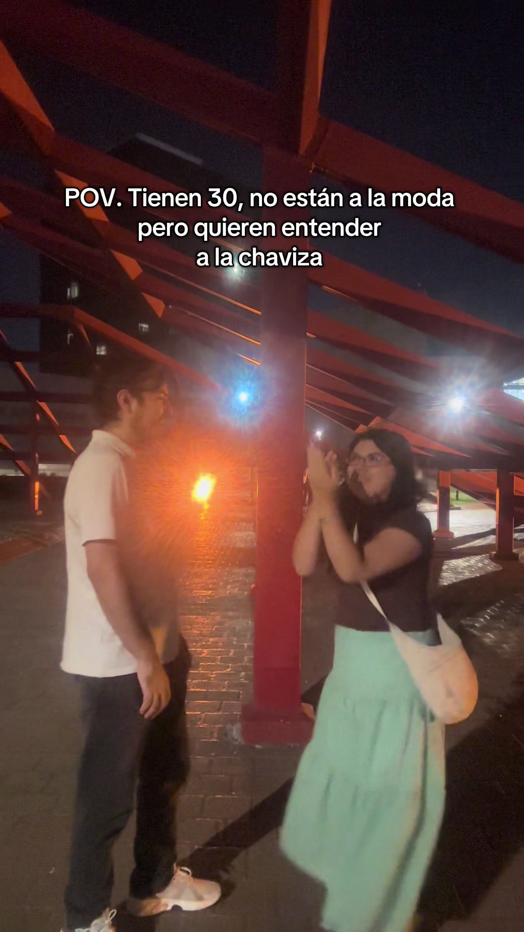 @lachicadelcentro