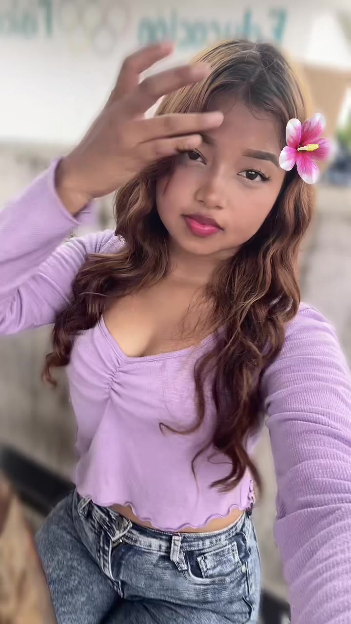 @Emelicita🧡.