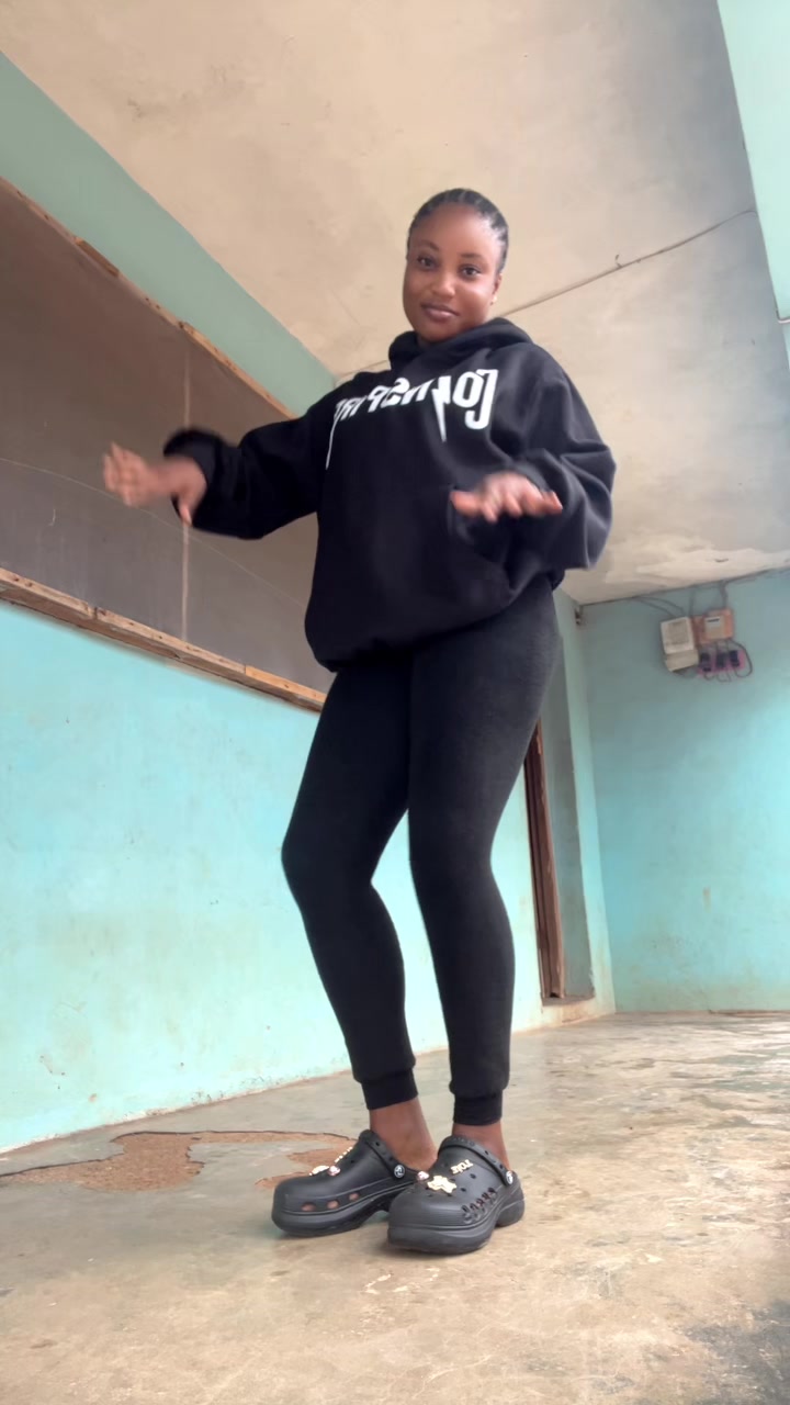 @cakesbymimicakes