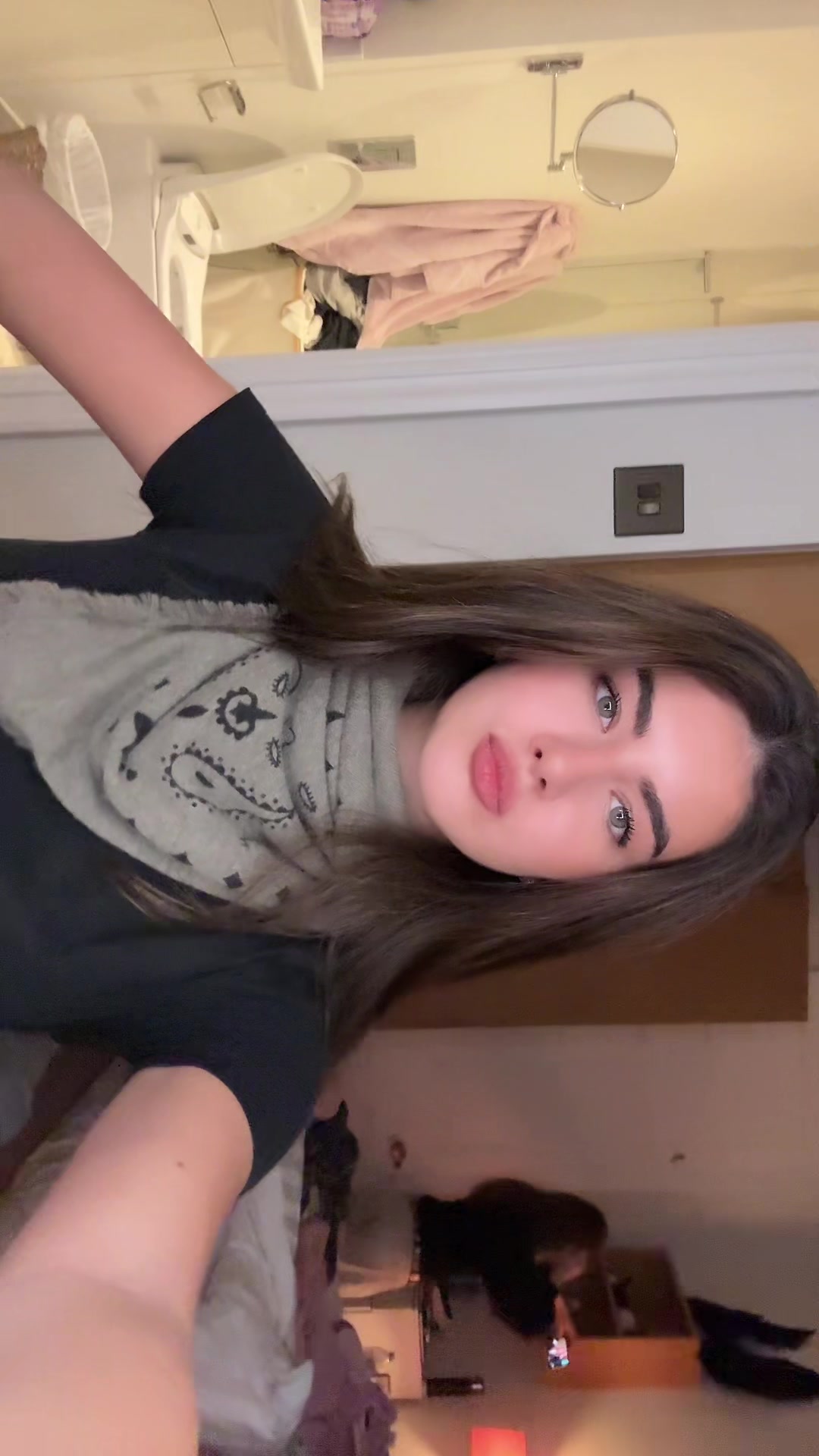 @Sissi