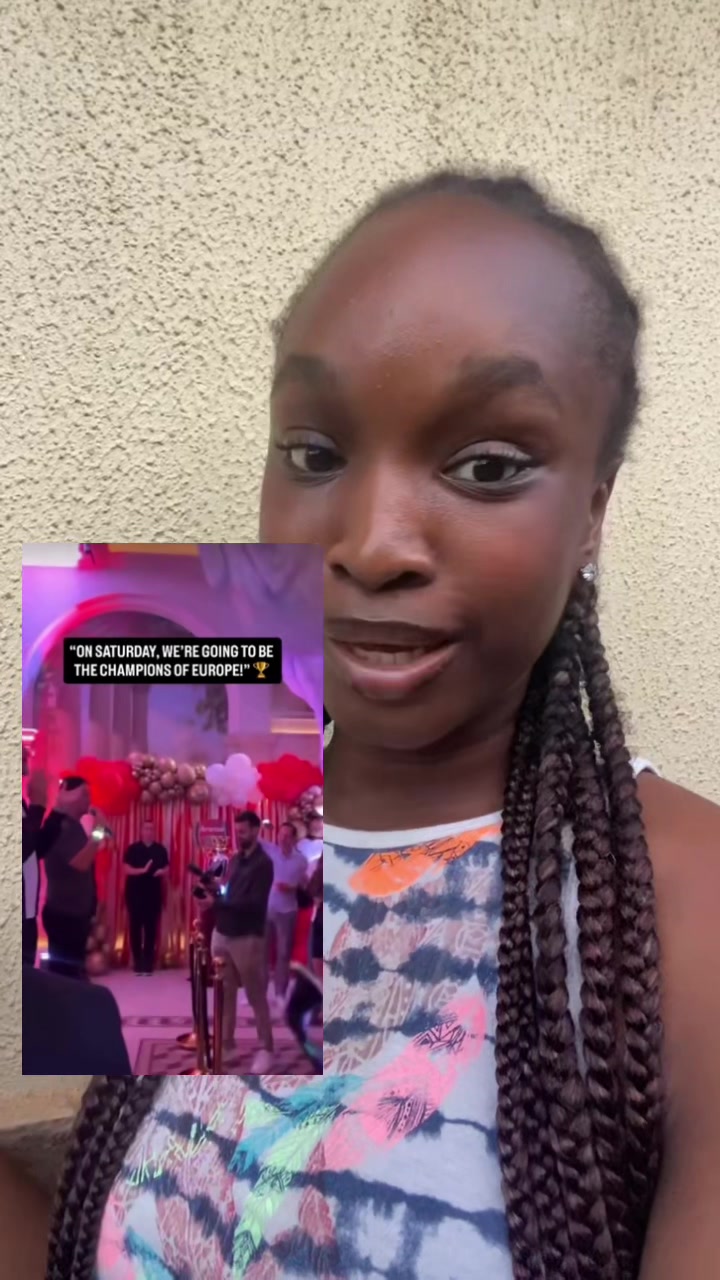 @footballstargirl