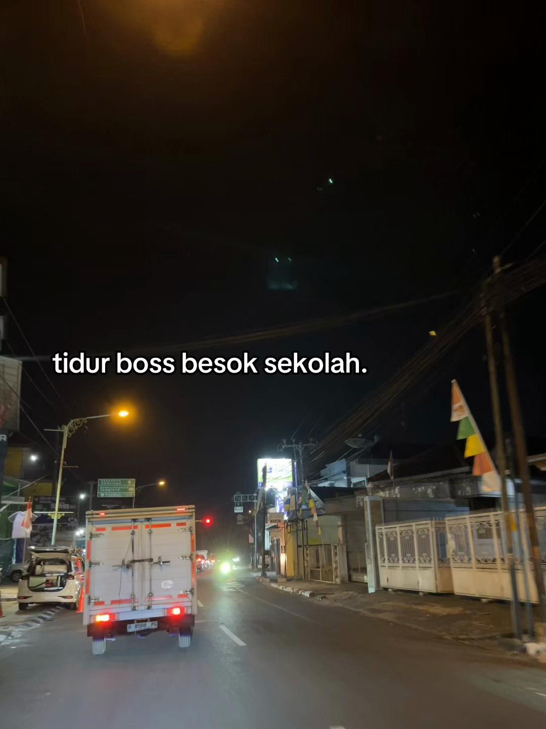 @𝙎𝙏𝘼𝙍𝙇𝙄𝙂𝙃𝙏