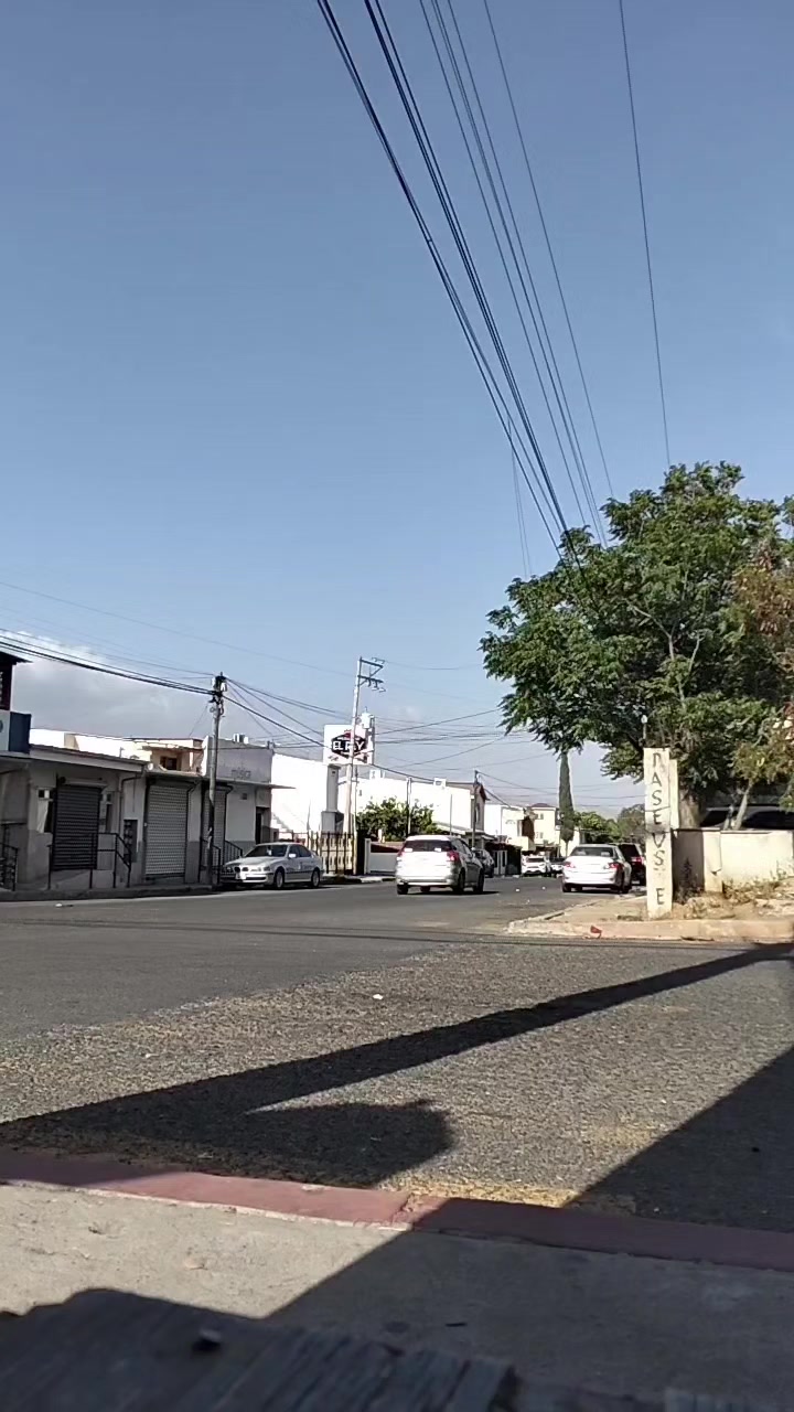 @Angel Carlón
