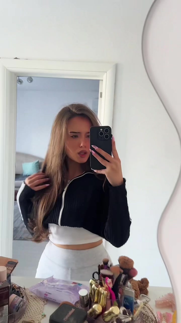 @alleyyezzzonme