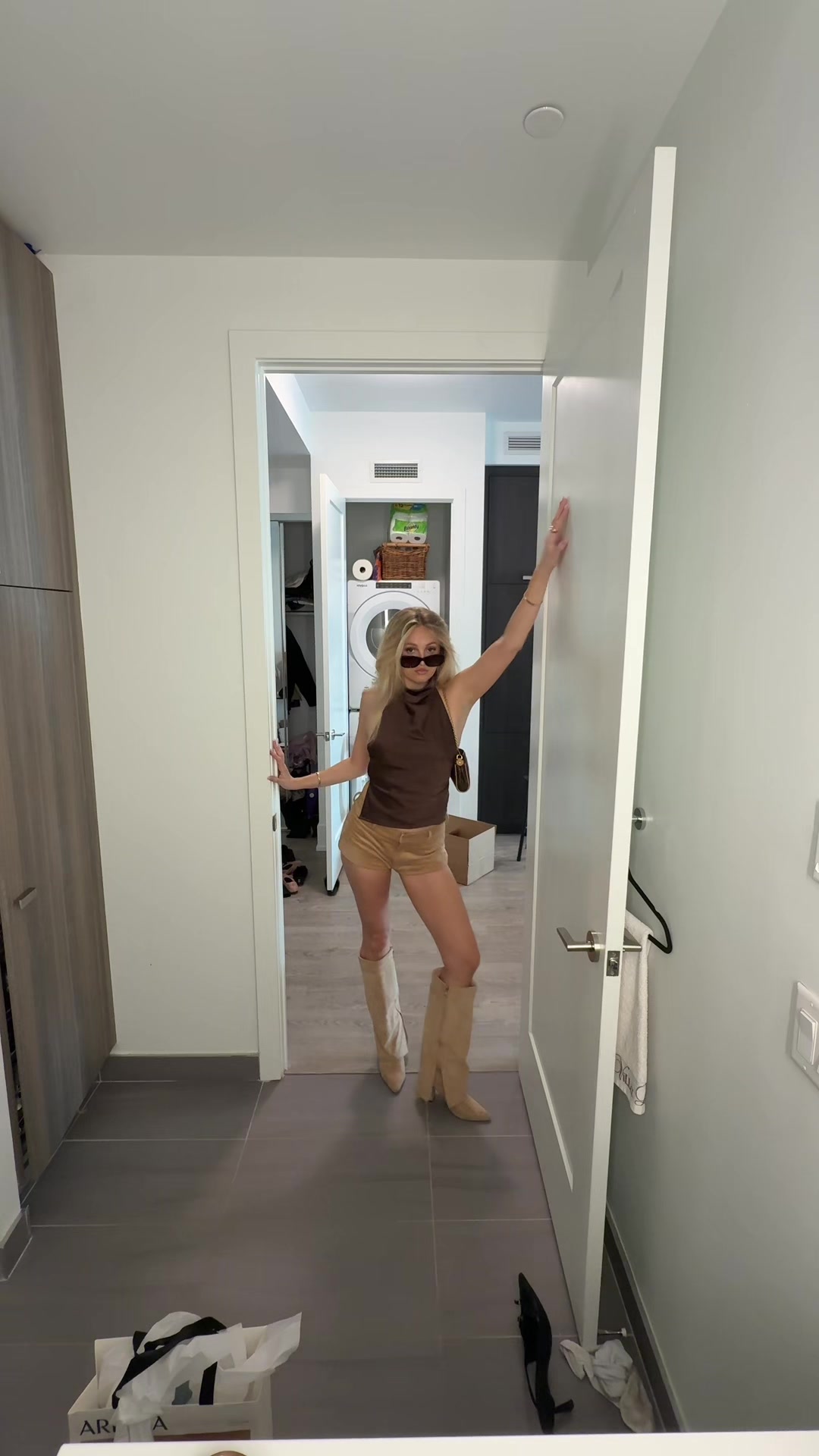 @dumbblondediary