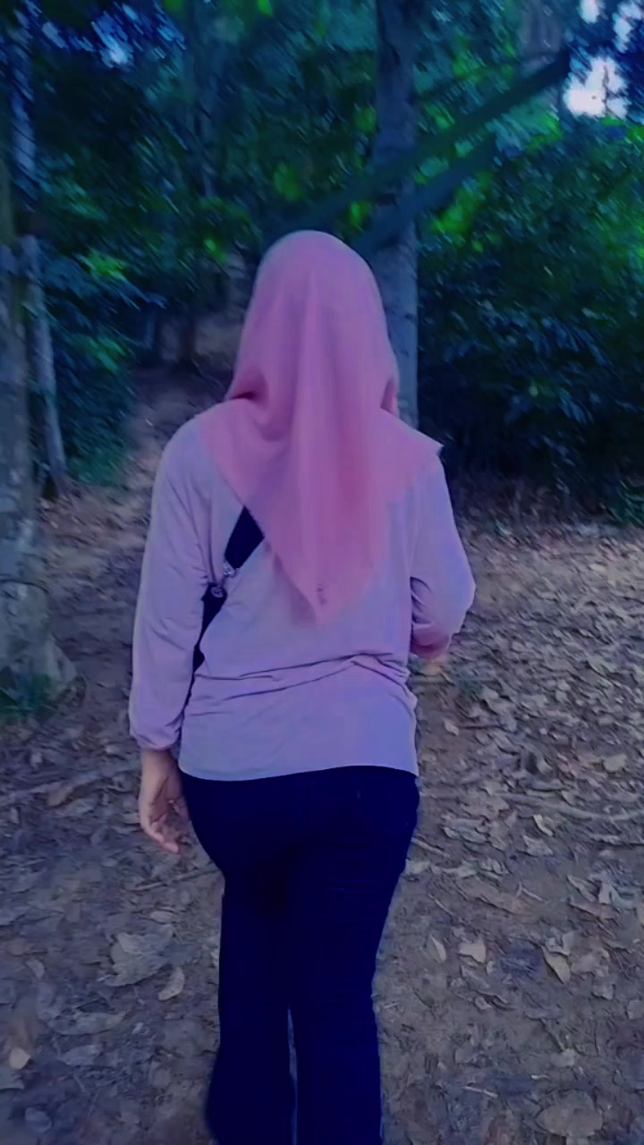 @Naziha Anida s