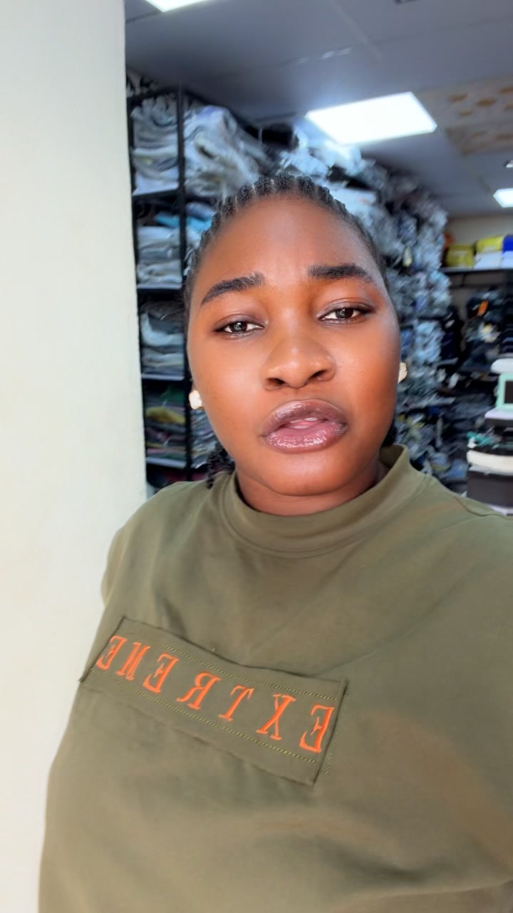 @BIGGEST TSHIRTWAREHOUSE IN IBD