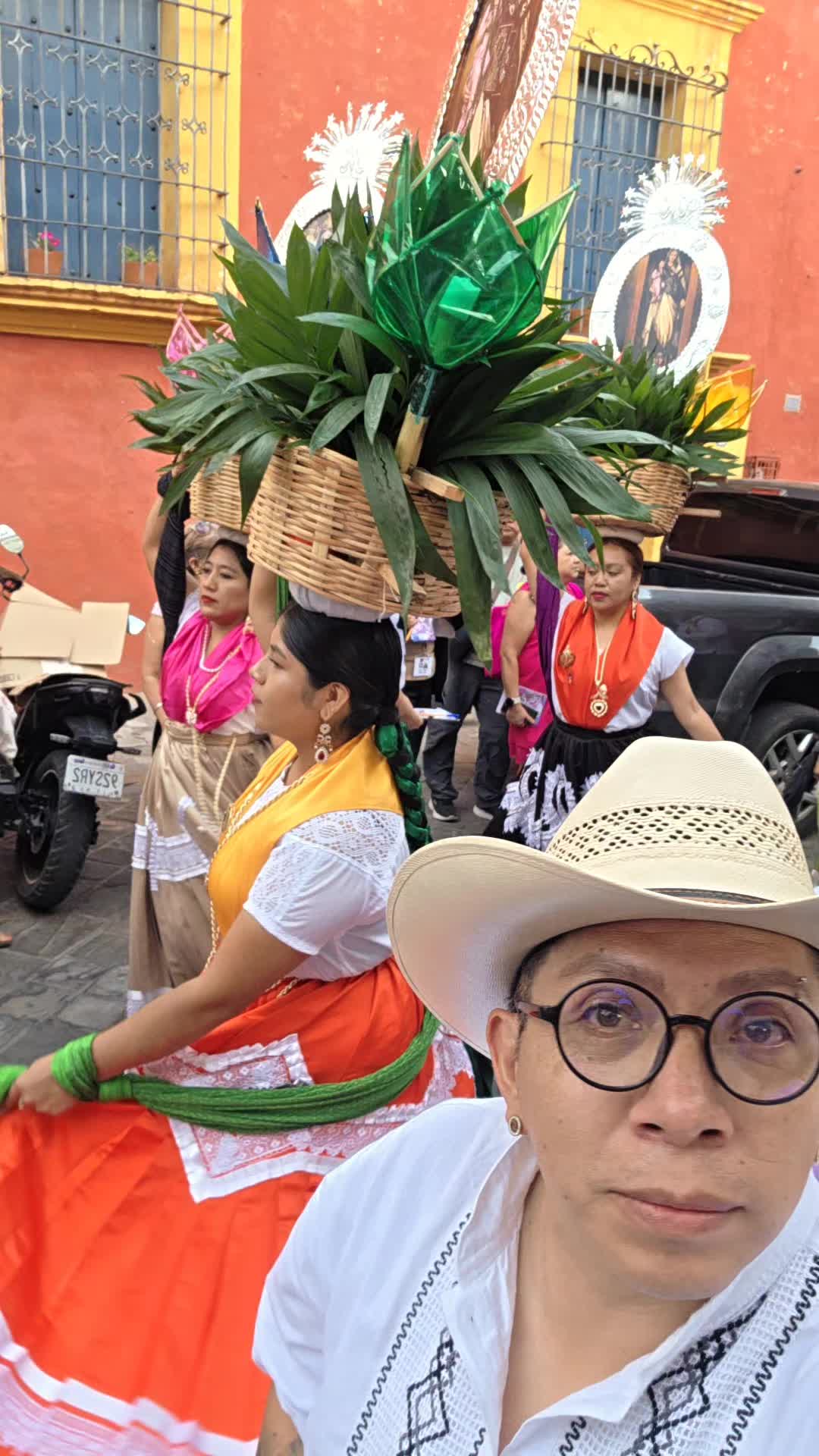 @Gerardo Pastor