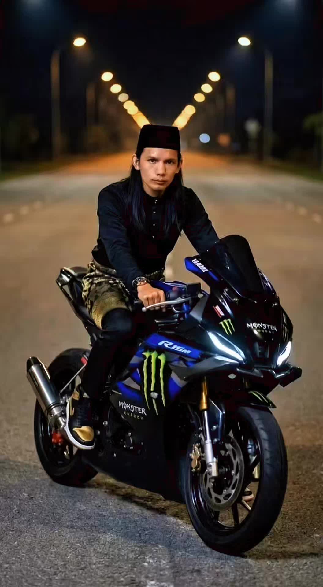 @Ultraman_Trigger_