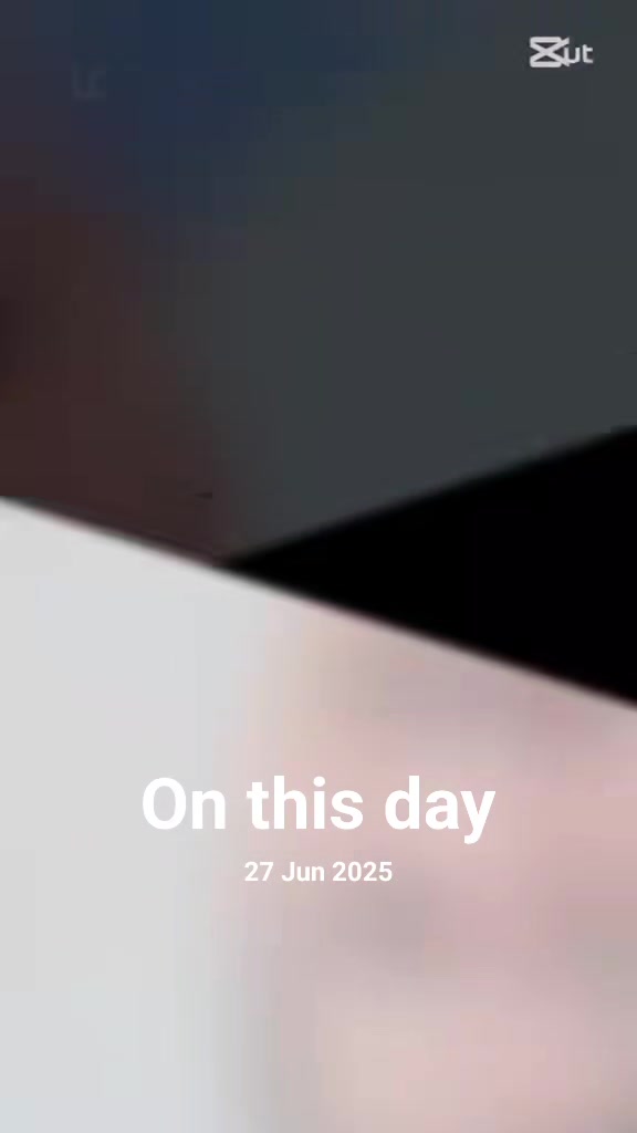@احمر مشتاق ورک 🫀✨️😘