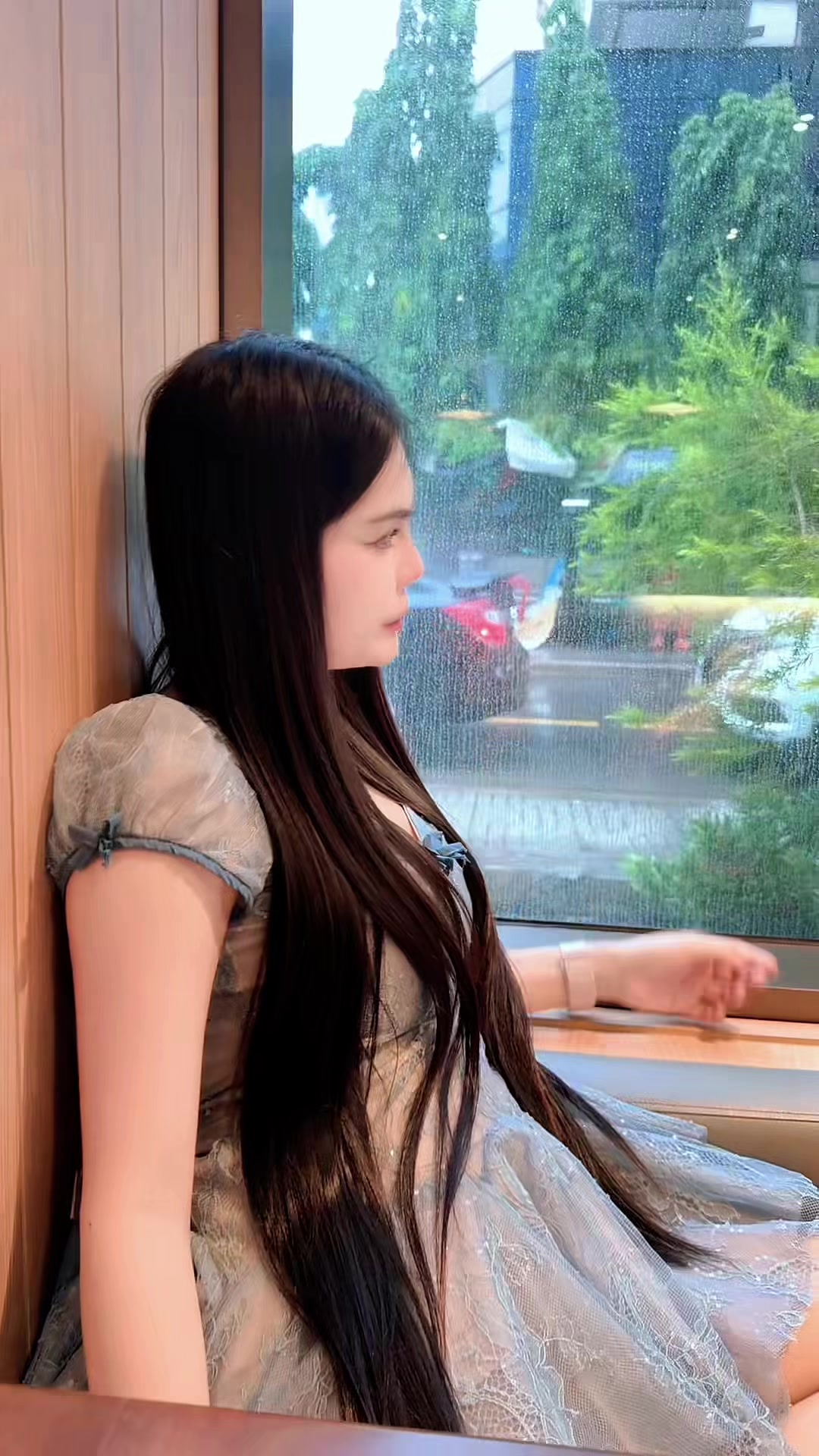 @@นิดา 🇱🇦”ช่องหลัก”🌻