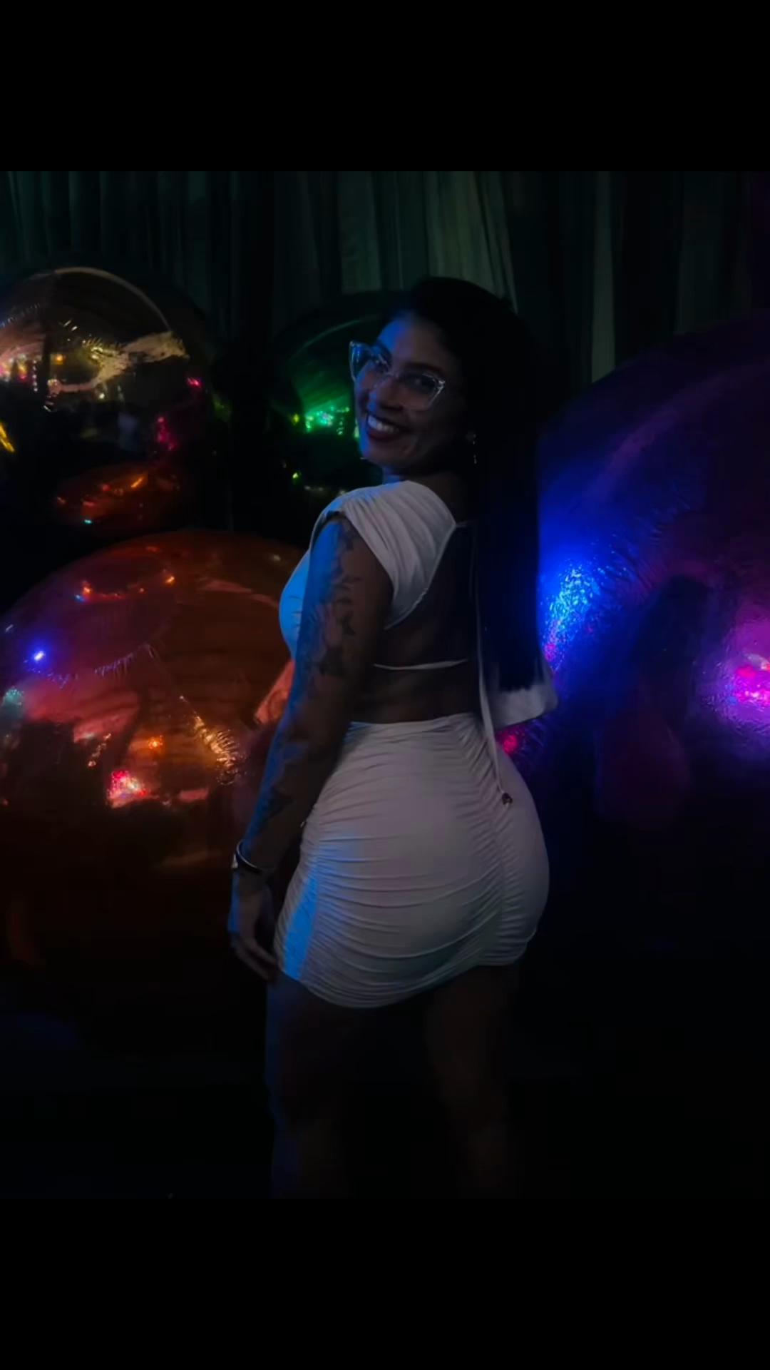@Karlane Lobo ๐