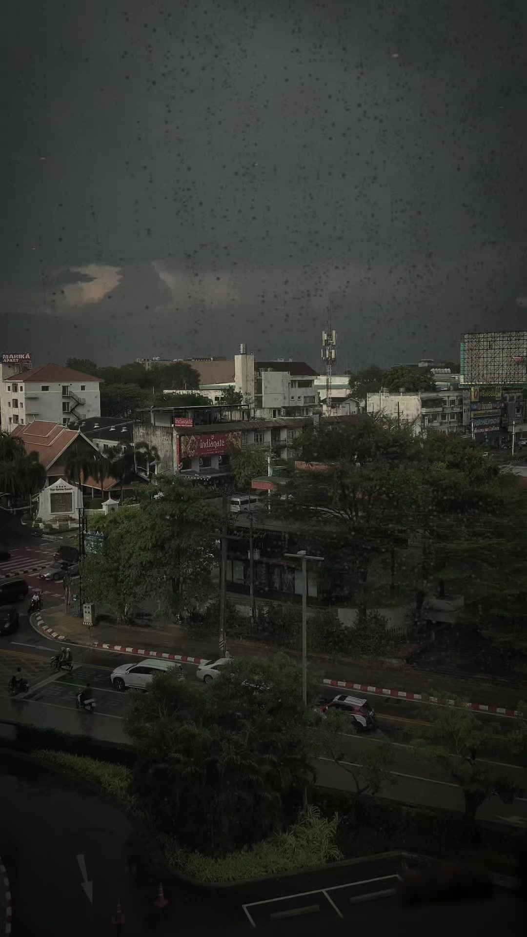 @Art._🌧