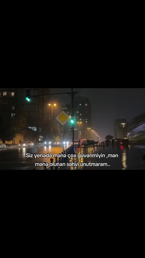 @𝓜.
