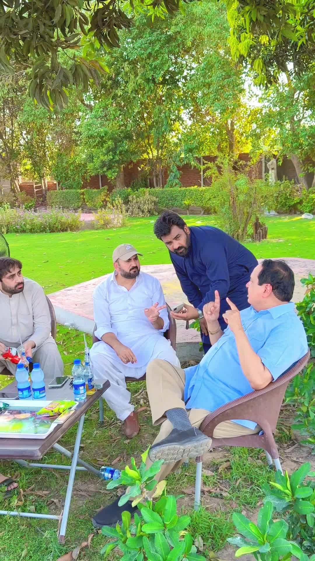 @عاقب میاں