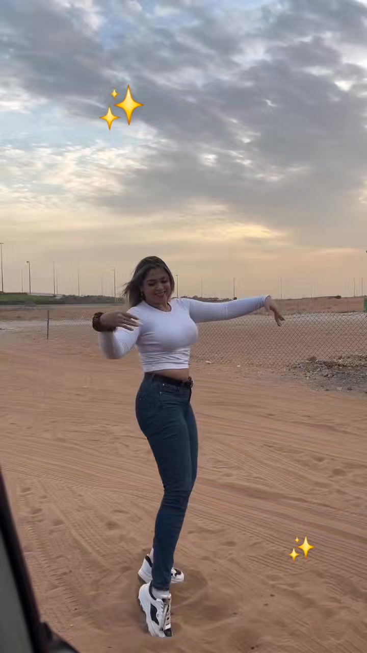 @Emy🦋