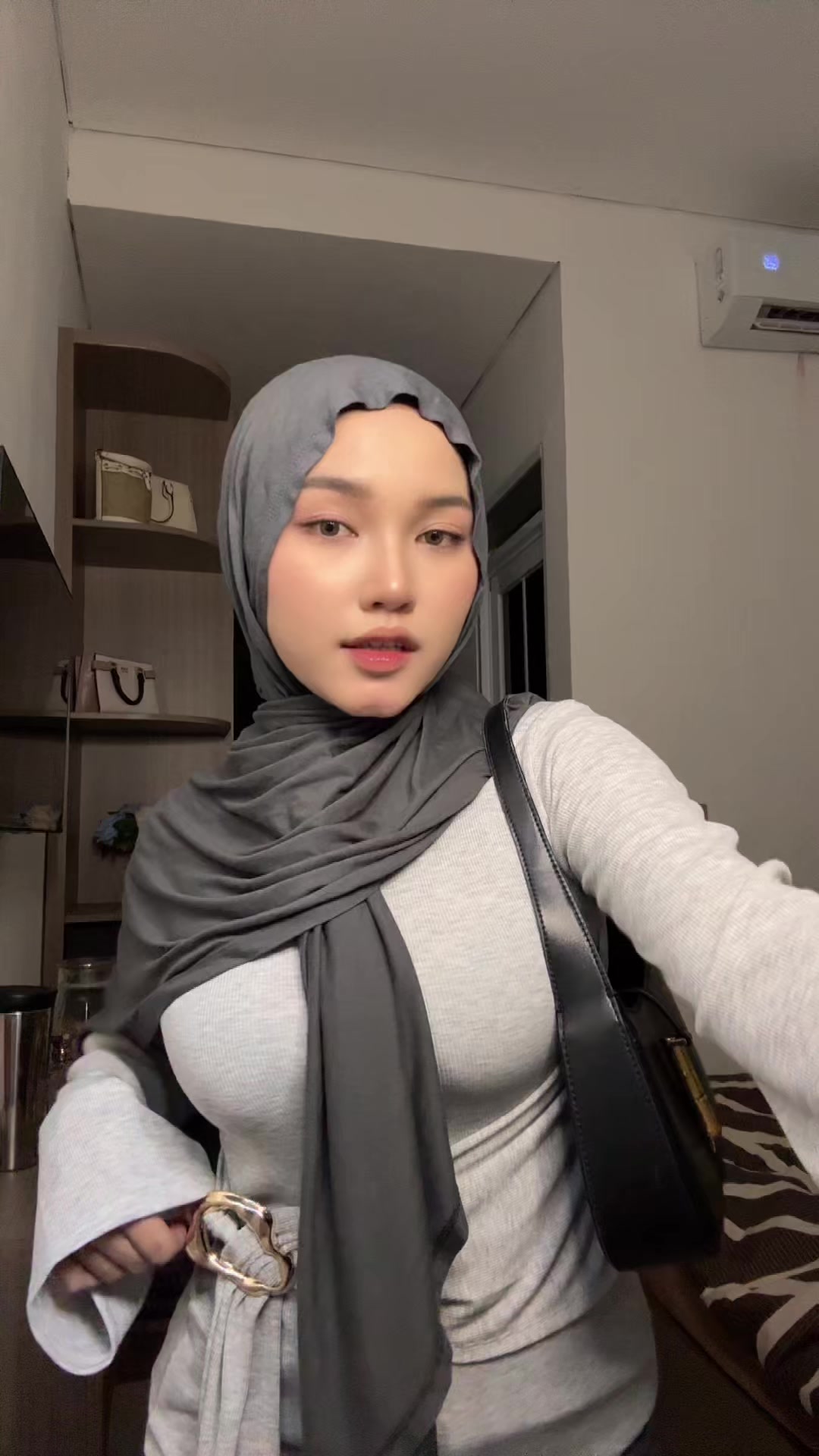 @riccaaa