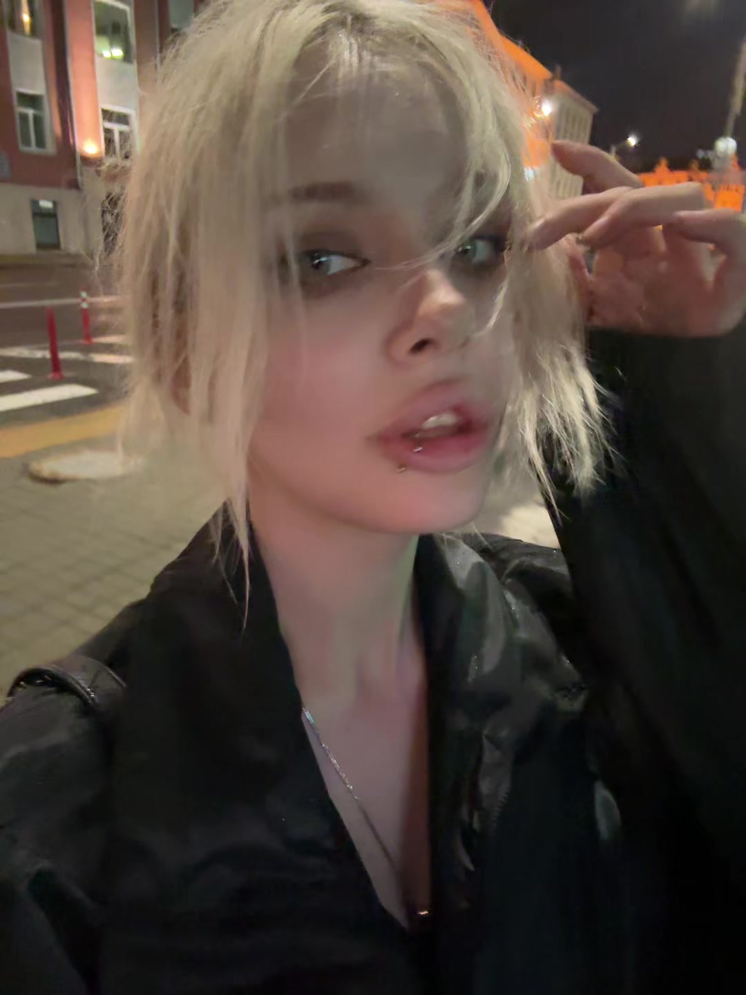 @твич oblizala