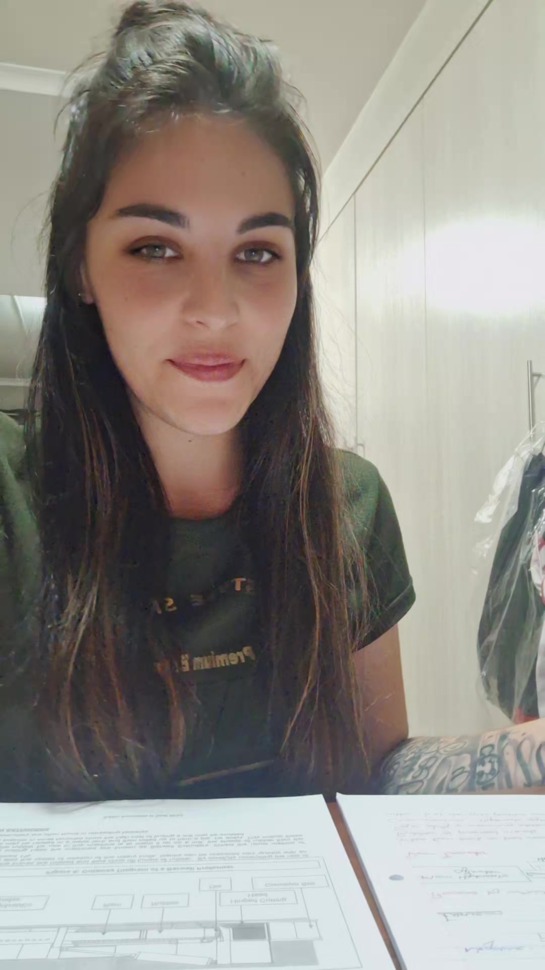 @Monette Grov&eacute;