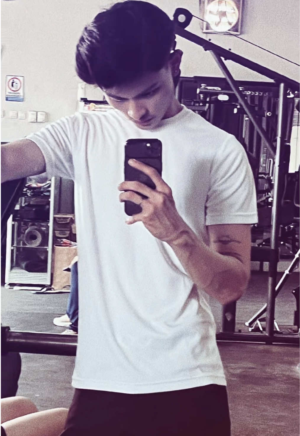 @kahlefi.wiratama