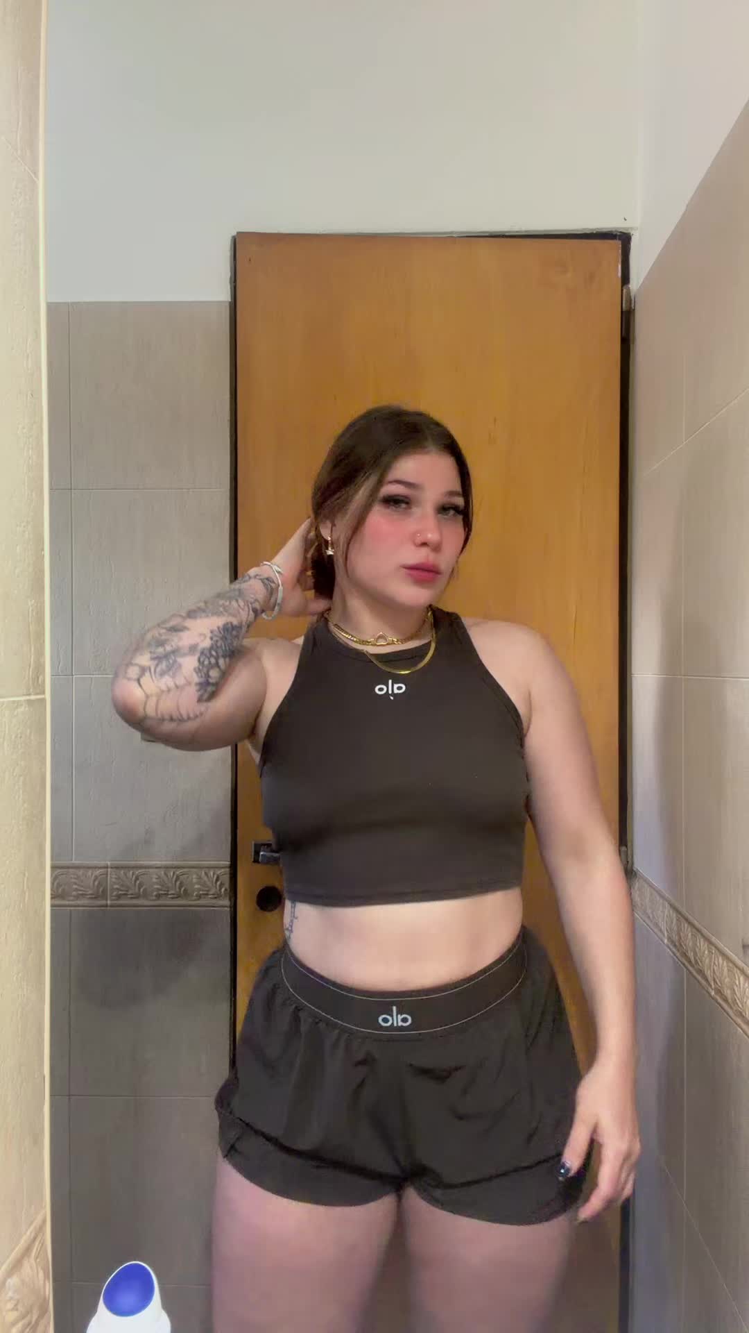 @Camila Belen 🥰
