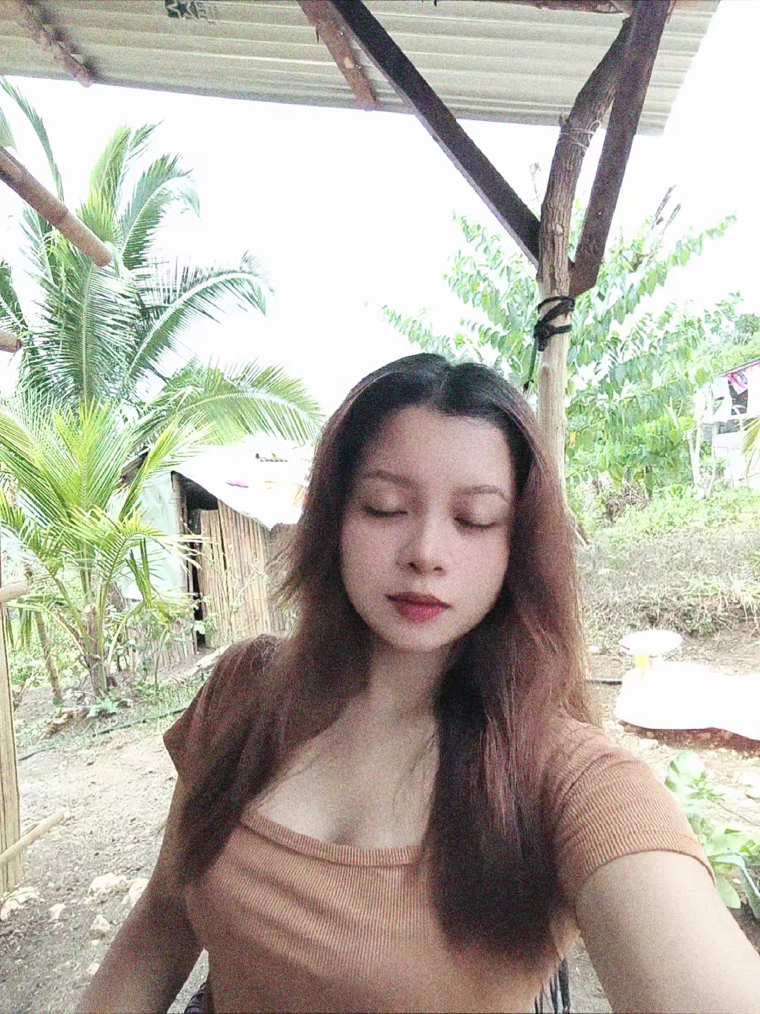 @yoursoftiegirll_