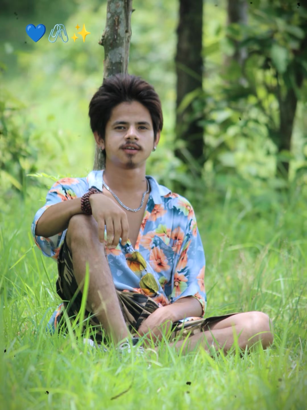 @पश्चिमेली छोर्याटो 😁😙