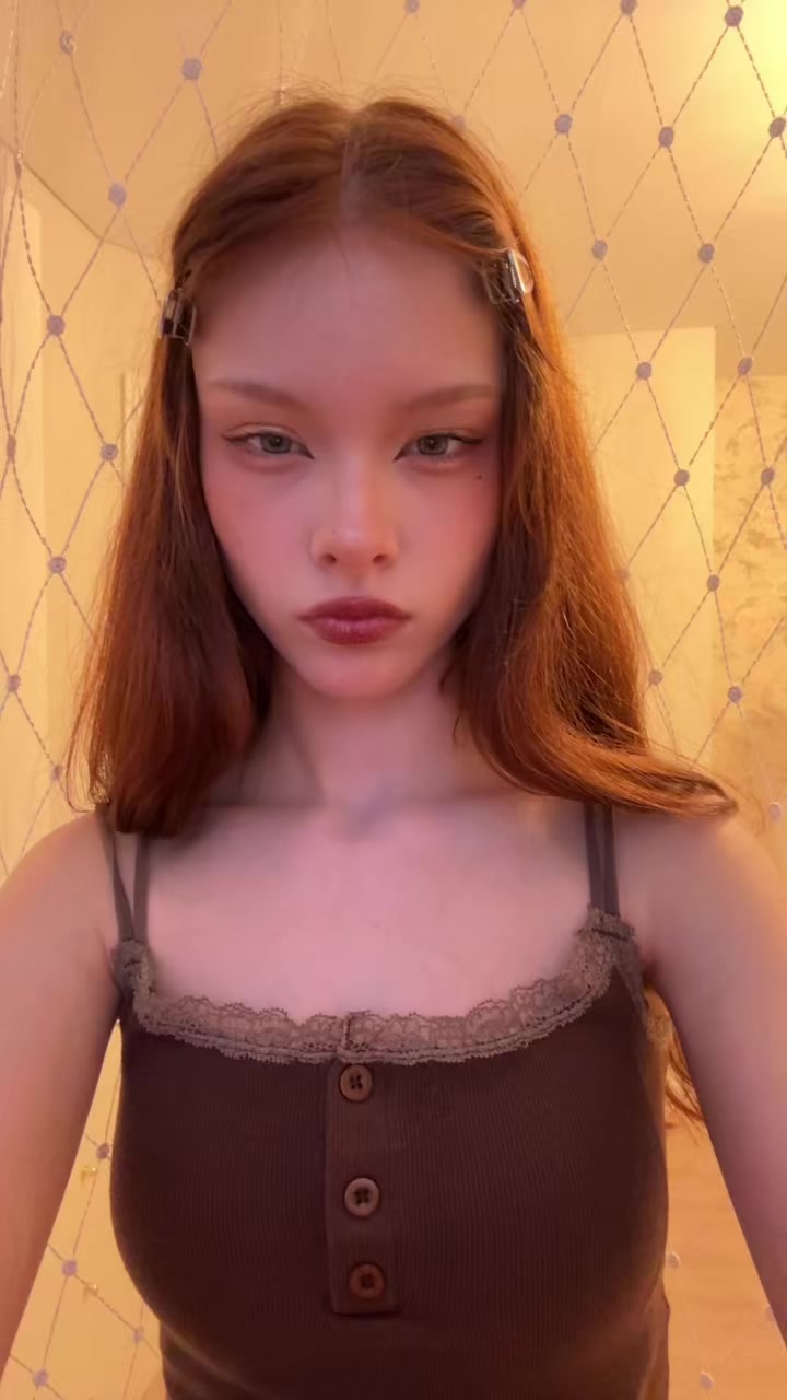 @аликью🪽