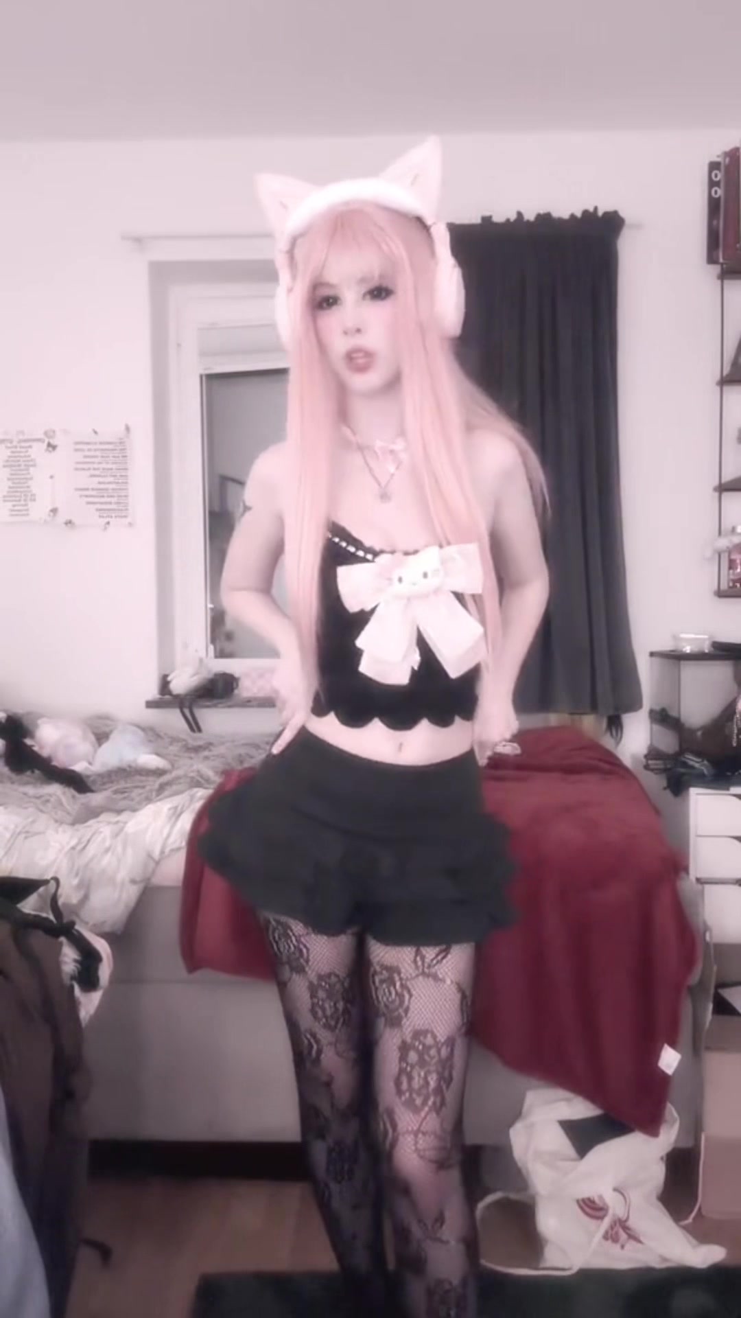 @M⋆୨♡୧⋆
