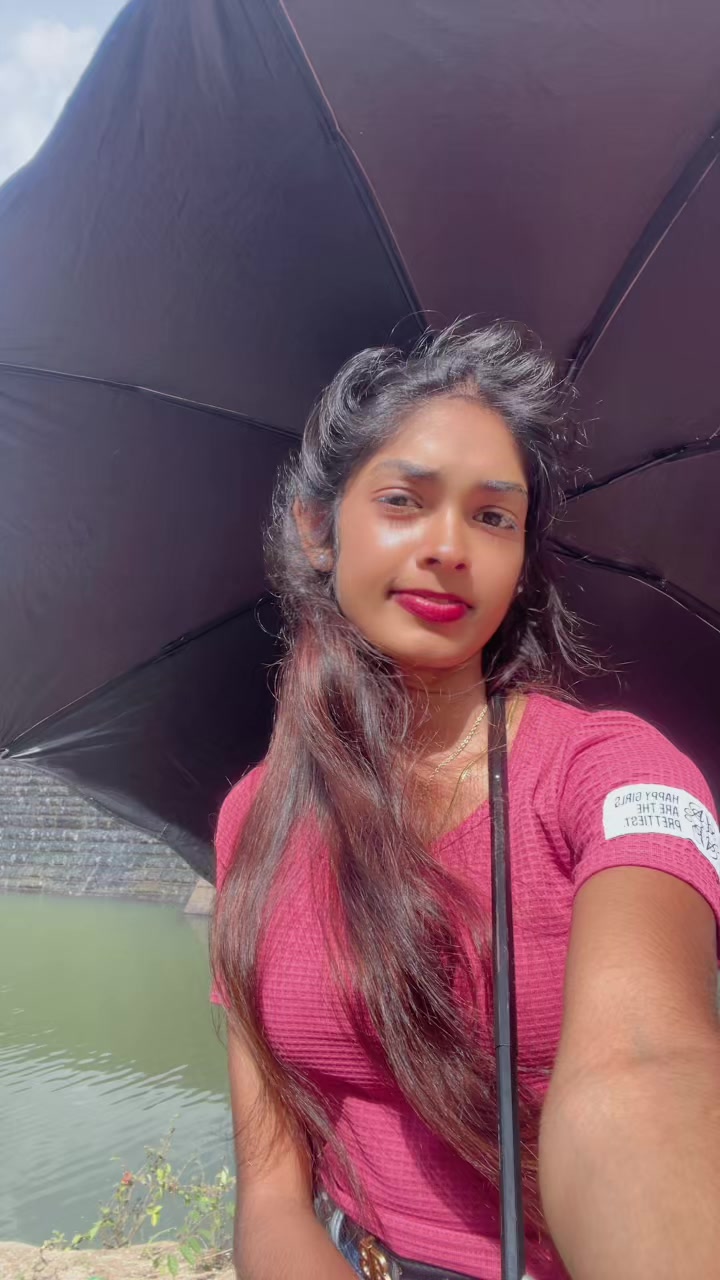 @𝓐𝓫𝓱𝓲 𝓰𝓲𝓻𝓵 🕊️❤️🩹