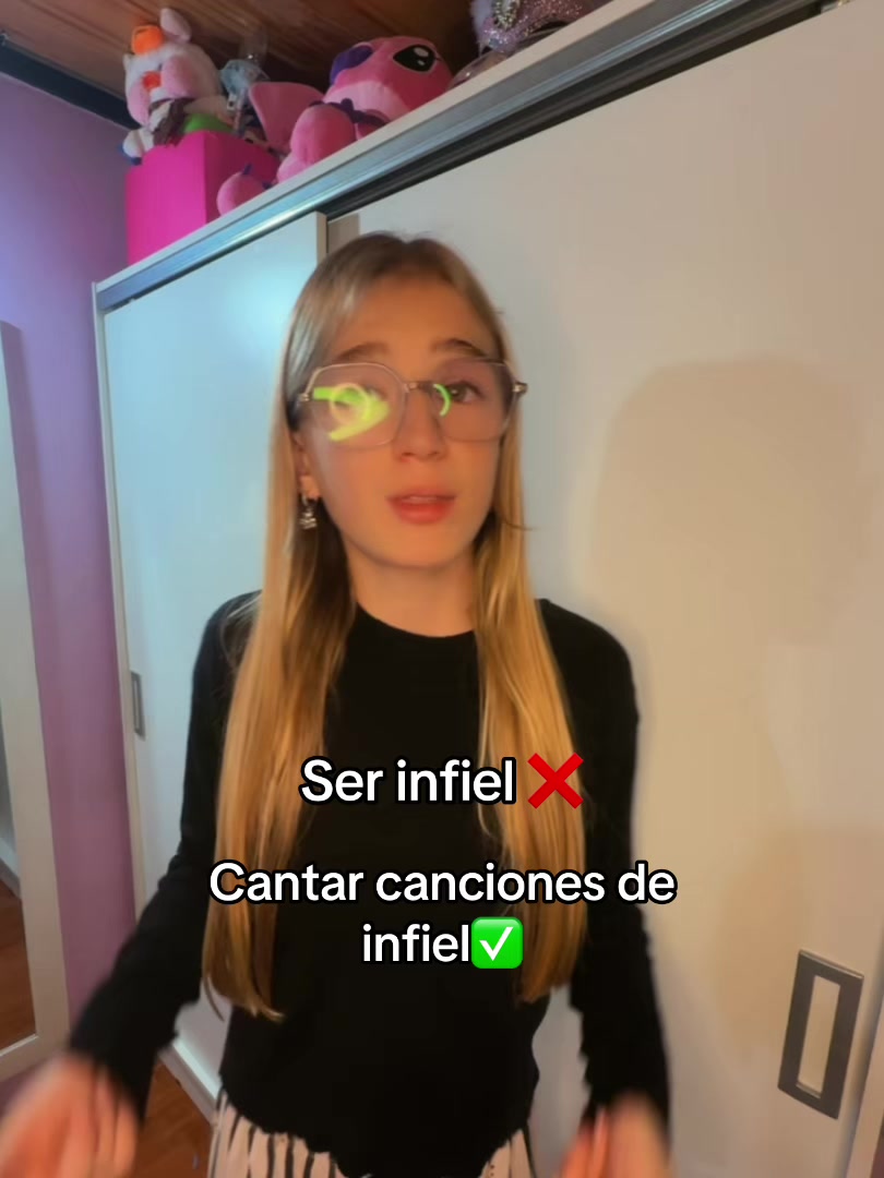 @julicaruk