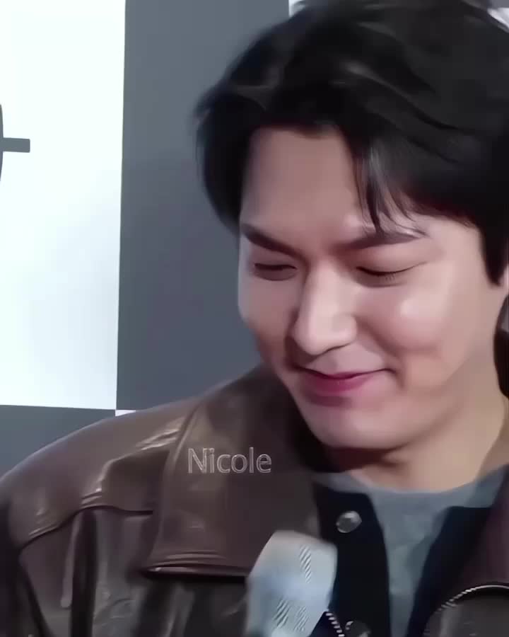 @Minoz_Nicole