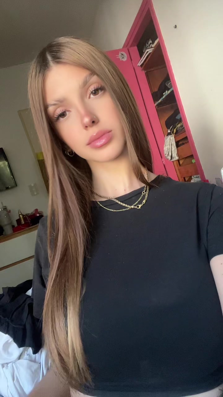 @Vera
