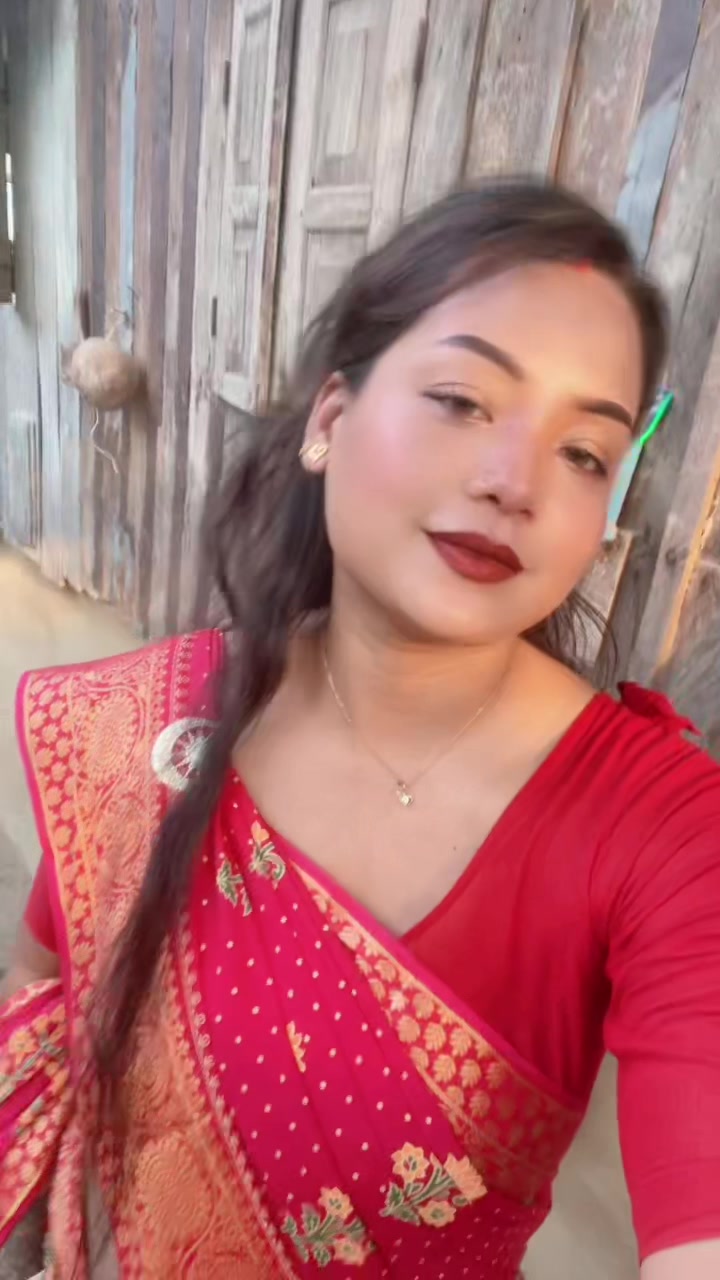 @RazbncNiharika