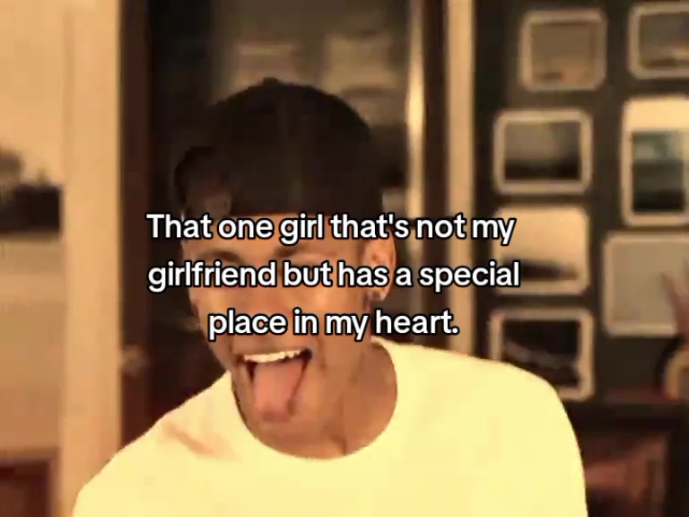@SOMZY Quotes 🥀