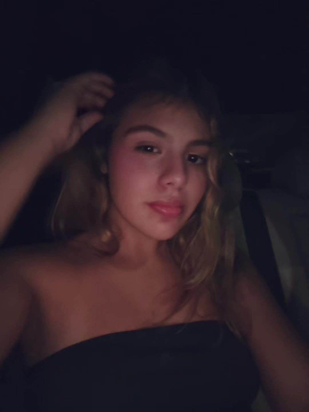 @Bebella ୨୧
