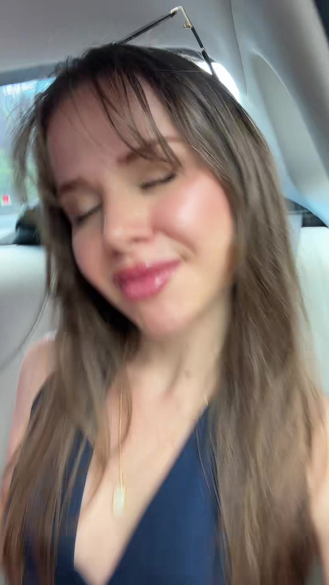 @siesamonika