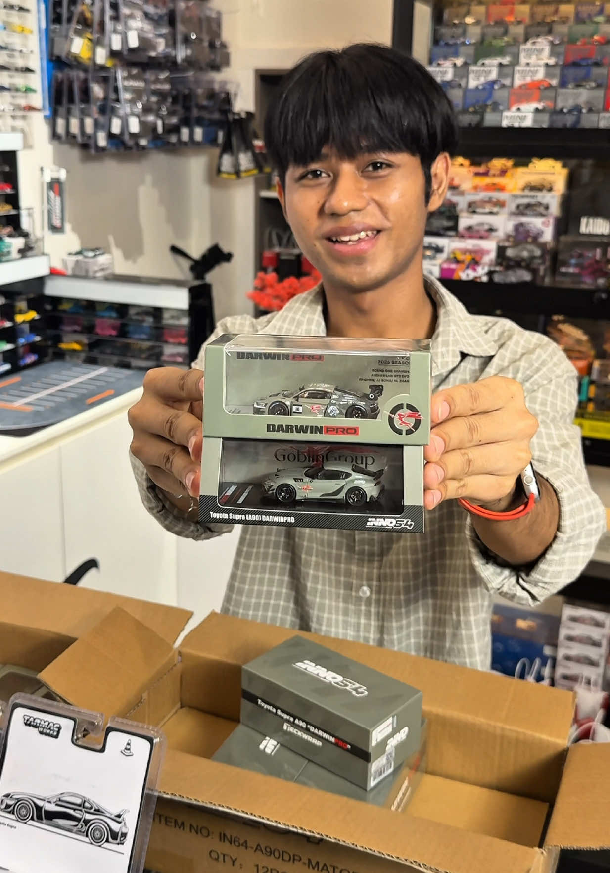 @superdiecastkh