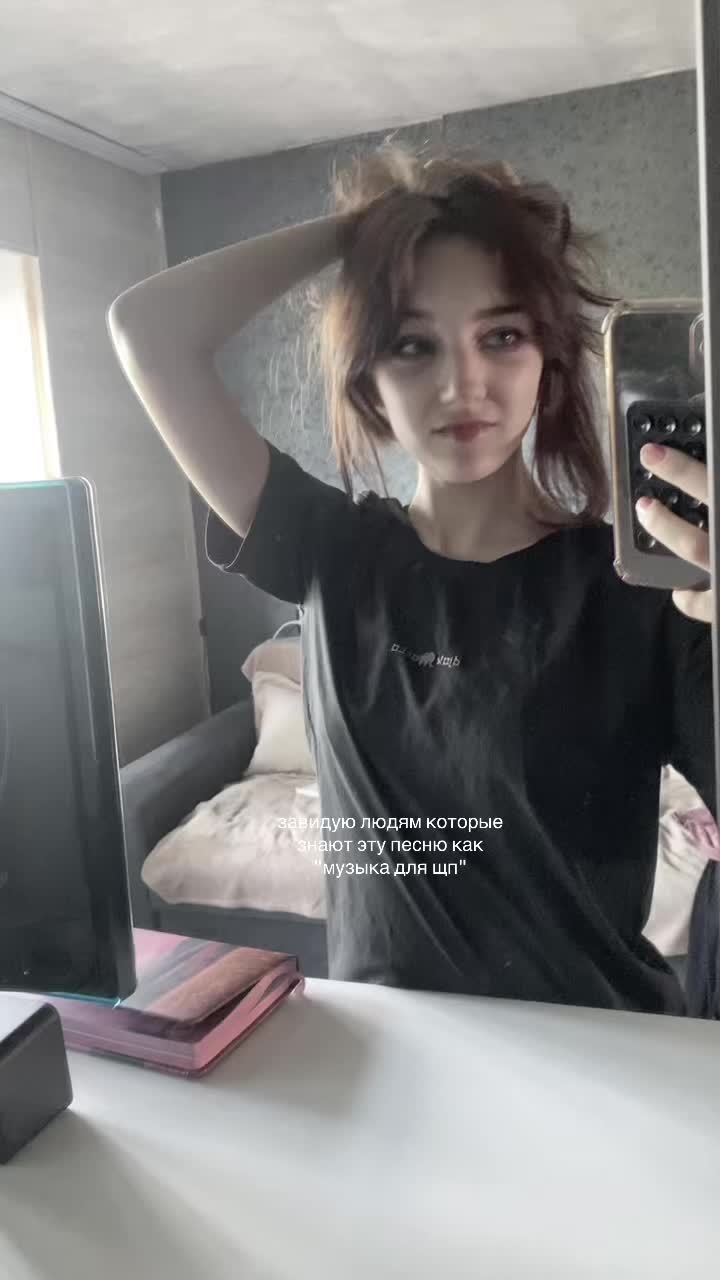 @𝑝𝑜𝑙𝑤𝑒𝑠
