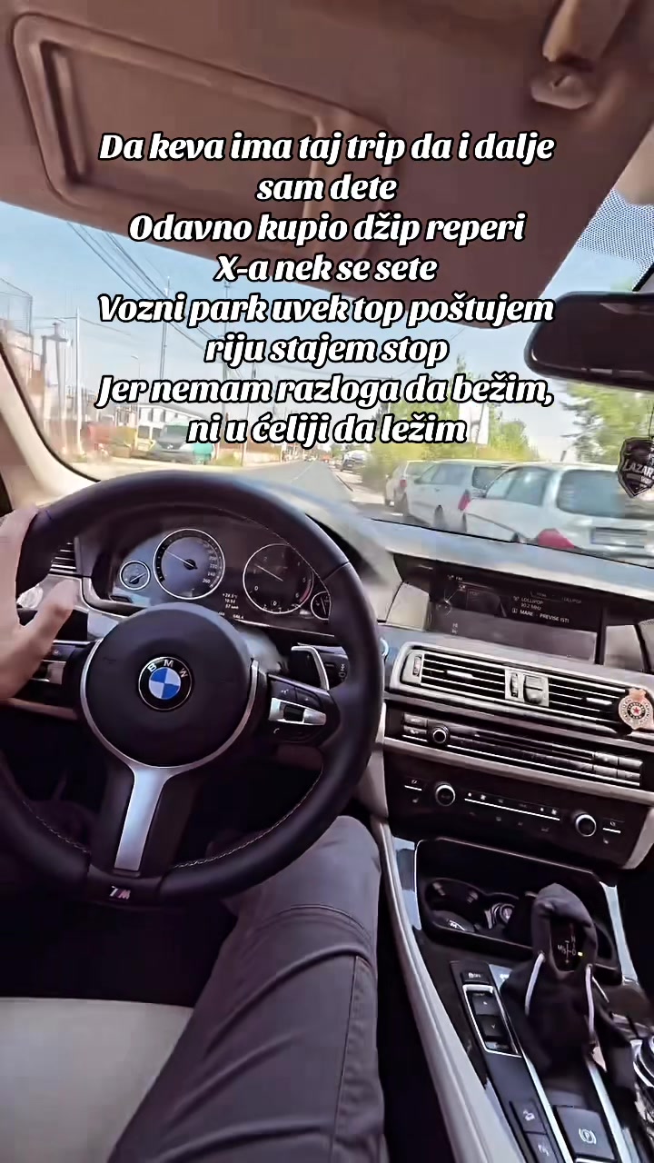 @Lazar🇷🇸