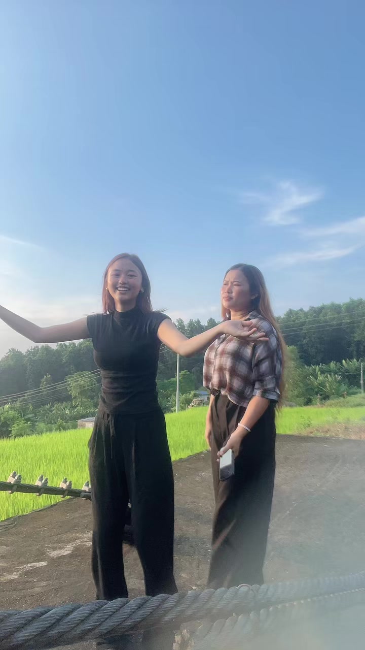 @sumiina_limbu