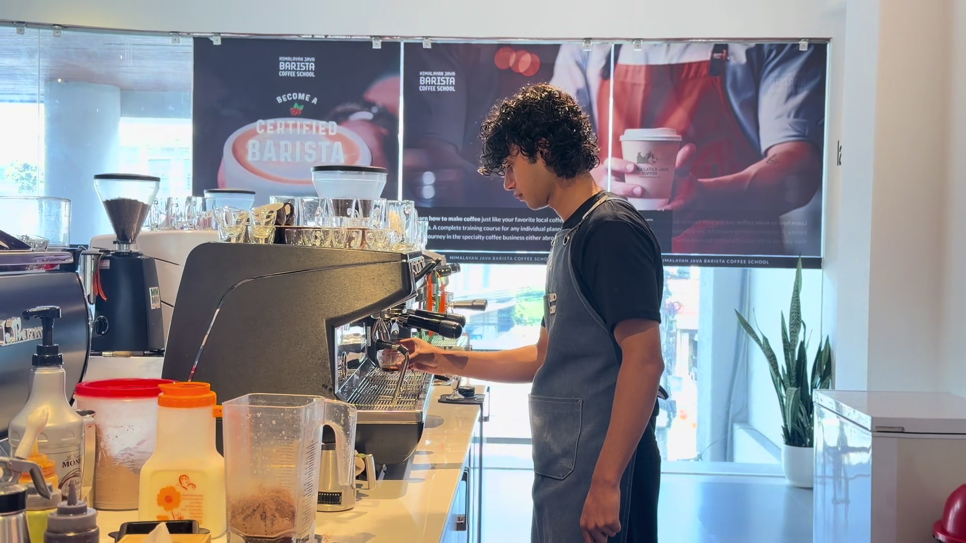 @Himalayan Java Barista School