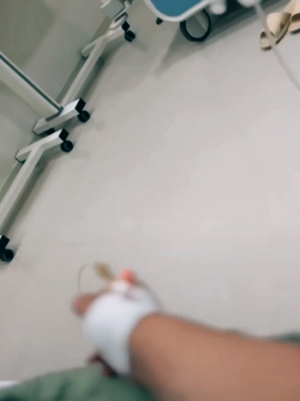 @✒️✈️🥀MOOD🥀 OFF🥀✒️✈️