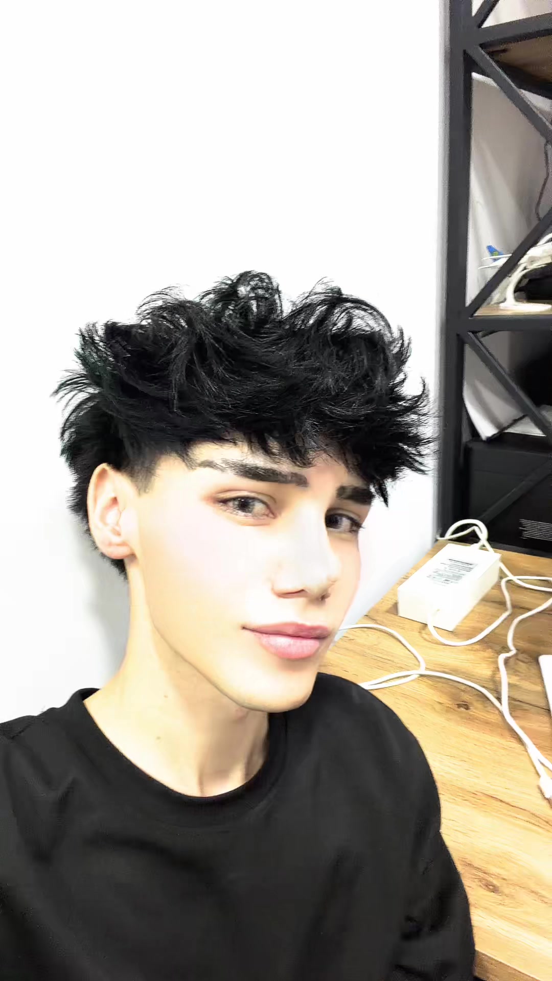 @calievico