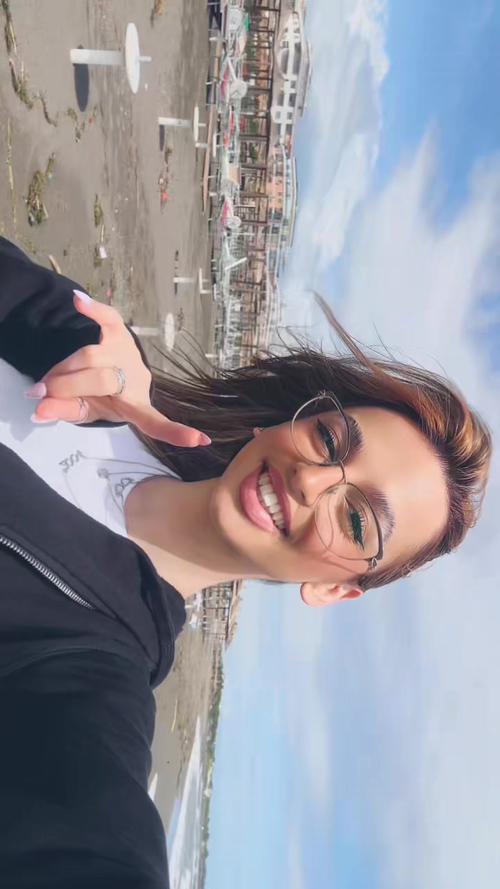 @Ajnab1_